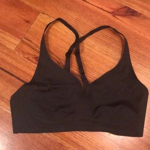 Black lululemon sport bra
